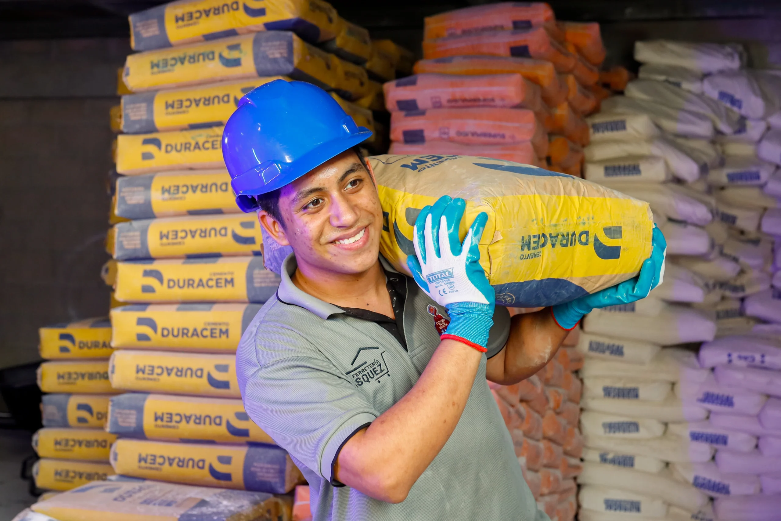 Construcción: materiales y obra