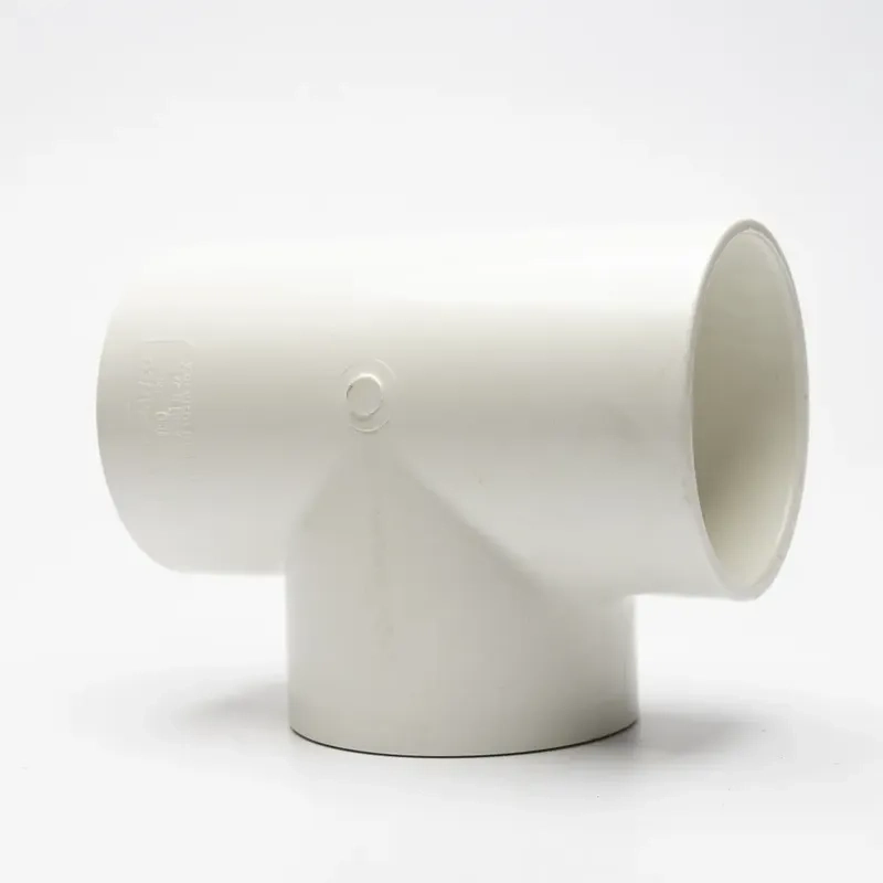 Tee PVC en Ferretería Vásquez